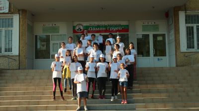 "Лятна школа по класически езици и история в 17. СУ "Дамян Груев" 2